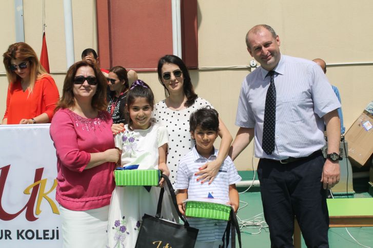 Geri Dönüşüm Birincileri Ödüllerini Aldı