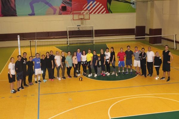 Uğur Koleji Öğretmenler Voleybol Turnuvası
